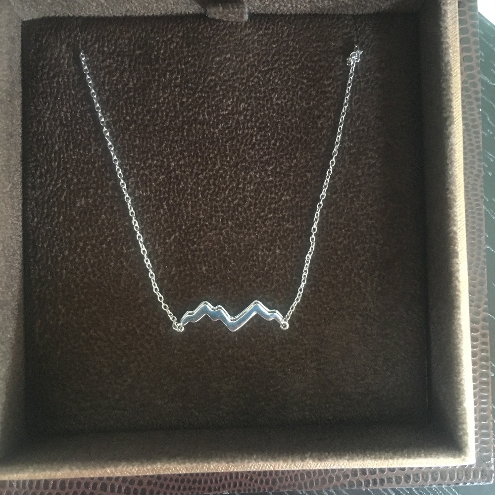 Jackson Hole Teton Necklace Silver BRAND NEW